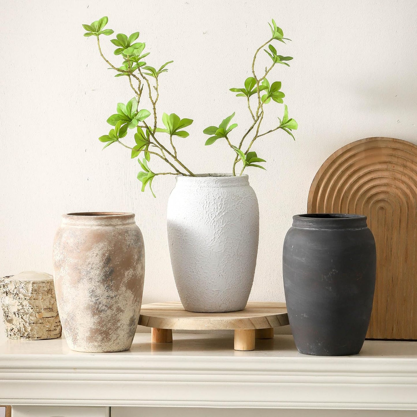 Ceramic Farmhouse Flower Vase, 8.2 Inch Terracotta Rustic Vase, Decorative Pottery Flower Vases for Living Room, Entryway, Table, Shelf Decor